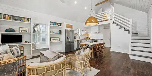 Image 2: 12-web-or-mls-505 Cedar St (18 of 40)