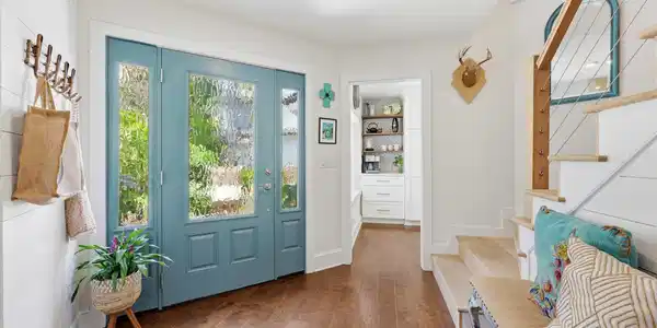 Image 4: Entry