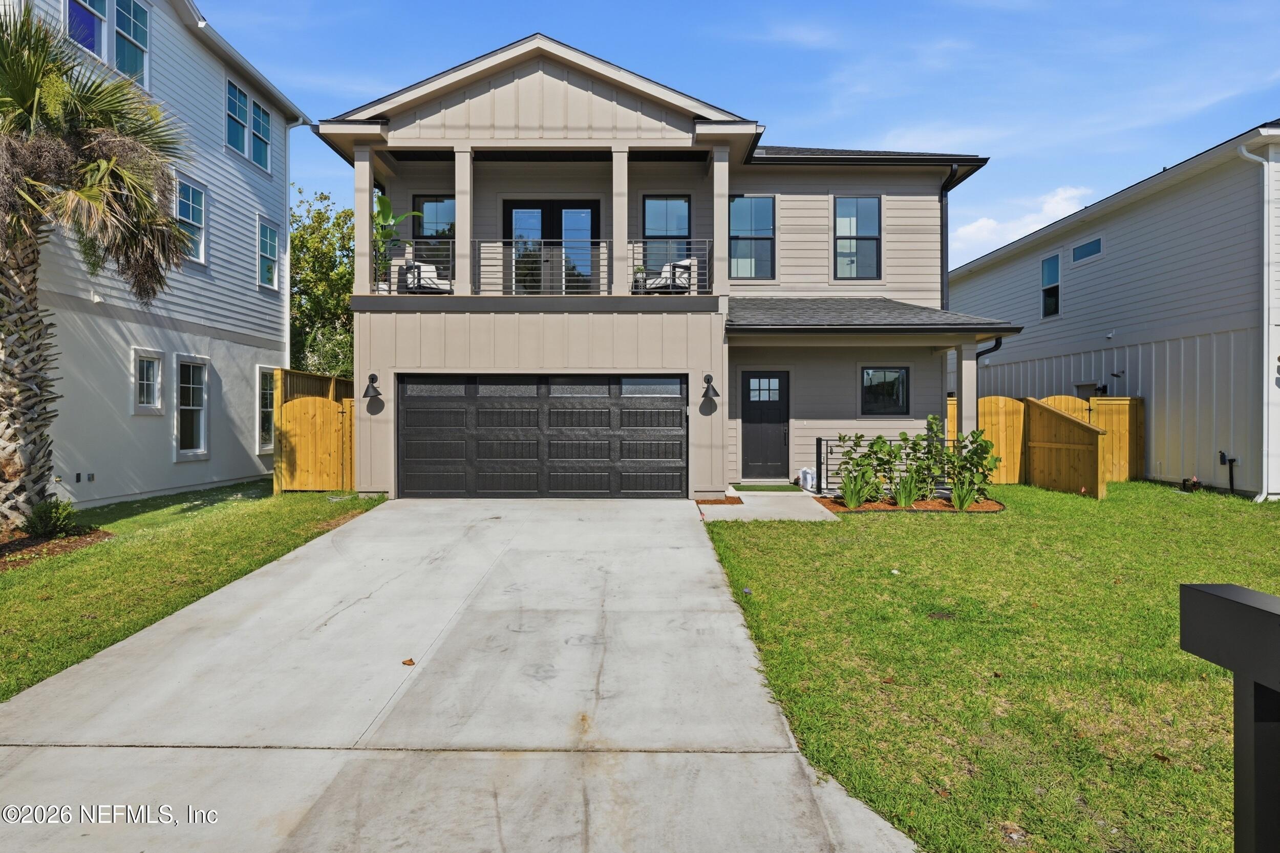Image 2: 808 4th St S
