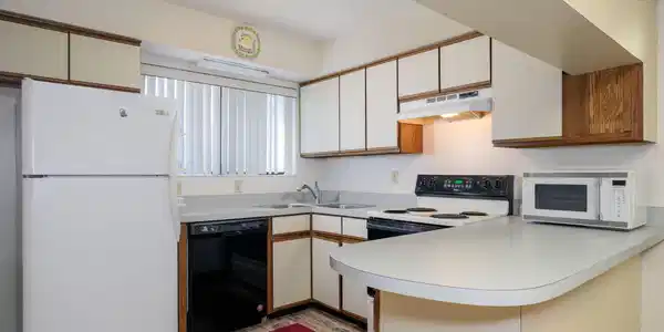 Image 2: 9-130 Ocean Hibiscus Drive H 204. St Aug