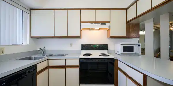 Image 4: 8-130 Ocean Hibiscus Drive H 204. St Aug