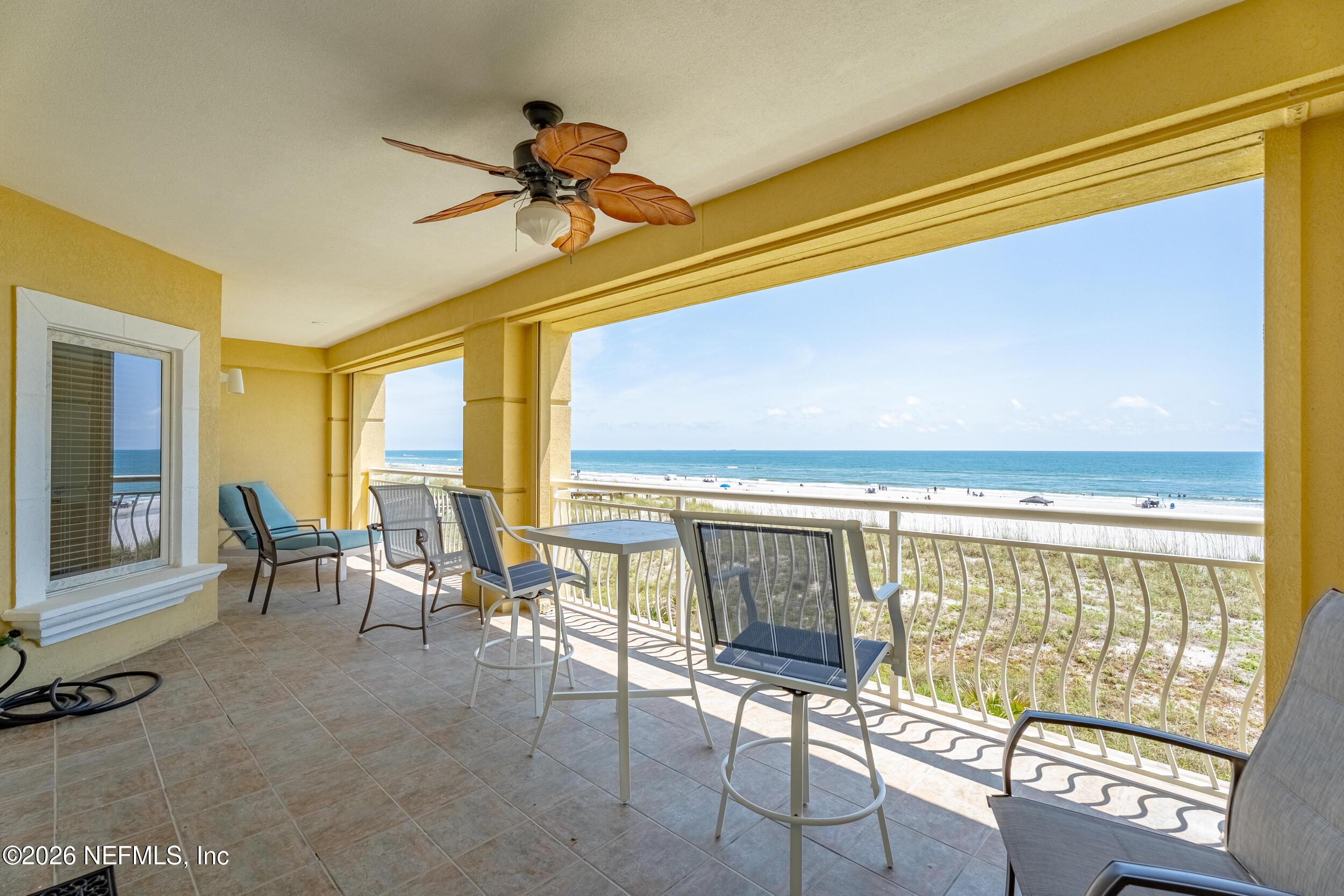 Image 4: Oceanfront Balcony