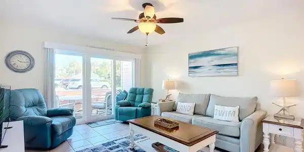 Image 2: Living Room