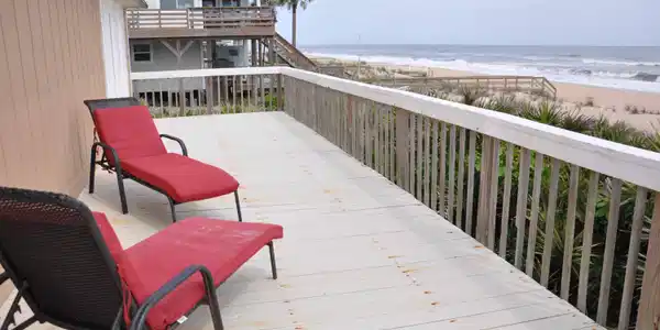 Image 2: Oceanfront Deck