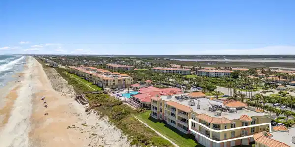 210 N SERENATA Drive