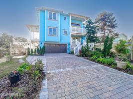 125 OAK AVE