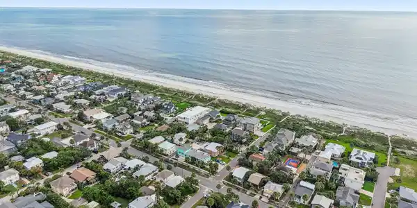 Image 3: 14-web-or-mls-Bay St-S1509-012