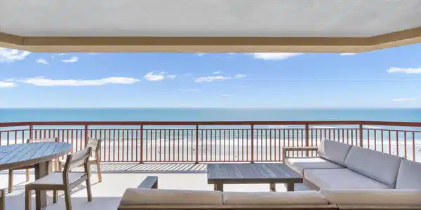 Image 4: Oceanfront Terrace