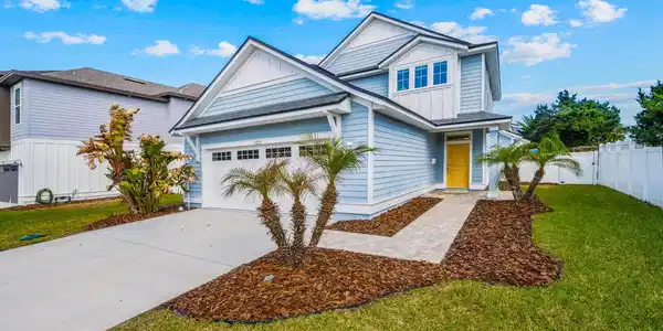 123 ARREDONDO AVE