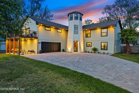 3865 SANDY SHORES Drive