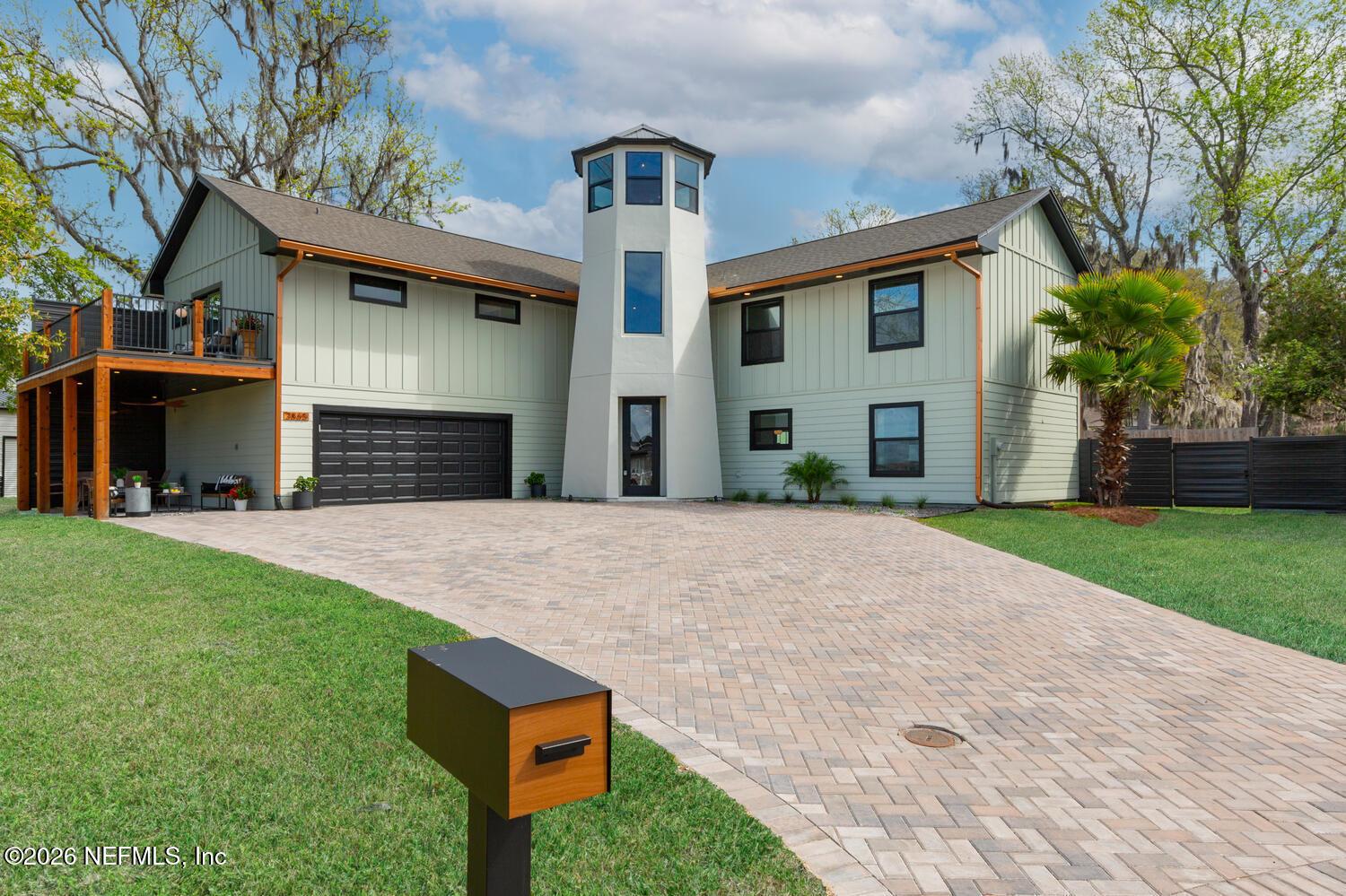 Image 2: 3865 Sandy Shores Dr