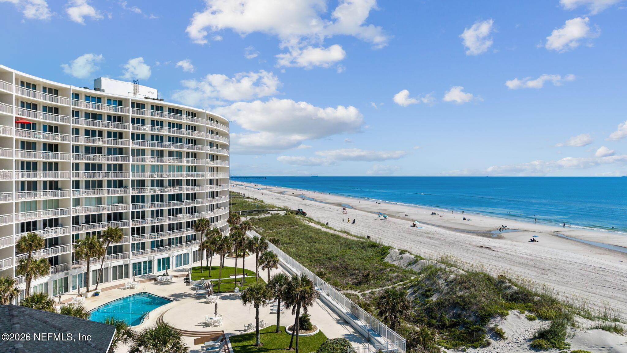 Image 3: 39-web-or-mls-1601 Ocean Dr S (12 of 48)