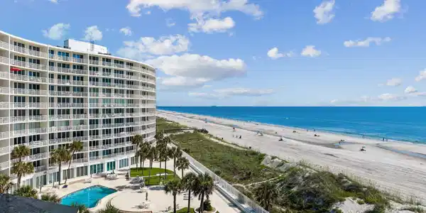 Image 3: 39-web-or-mls-1601 Ocean Dr S (12 of 48)