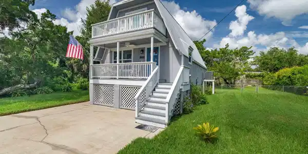 Image 3: ISO_123 Ferdinand Ave_STA_FL005