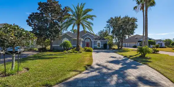866 SUMMER BAY Drive