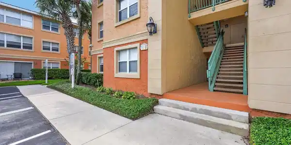 Image 4: 200 Laguna Villa Blvd Unit C31_32250-4