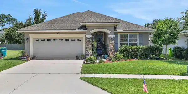 94016 WOODBRIER Circle