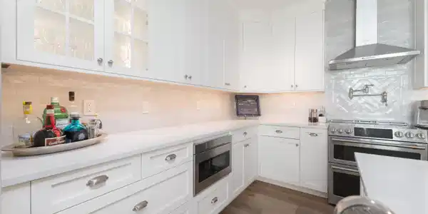 Image 4: 1431RiverplaceBlvdJacksonvilleFL-5