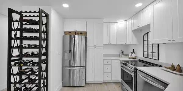Image 3: 10-web-or-mls-2100 ocean dr s_010