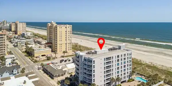 Image 4: 73-web-or-mls-807 1st St N Unit 502 (72
