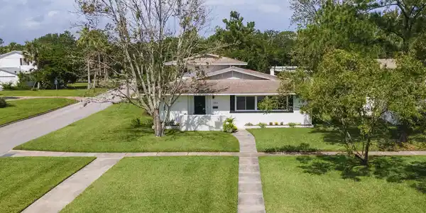200 OGLETHORPE Boulevard