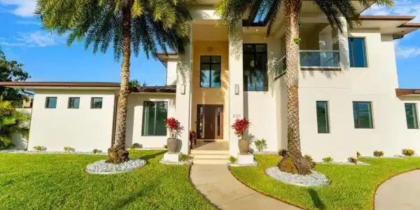 2355 N RIVERSIDE Drive