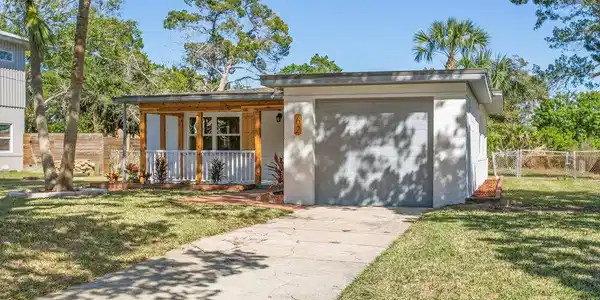 62 COQUINA Avenue