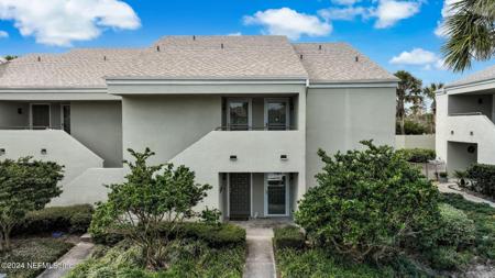 660 SUMMER Place