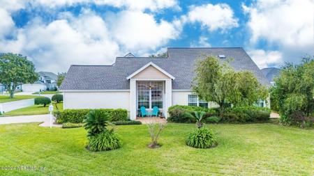 419 LA RESERVE Circle