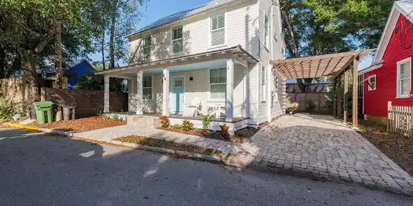 Image 2: 88LINCOLNSTSAINTAUGUSTINEFL-203