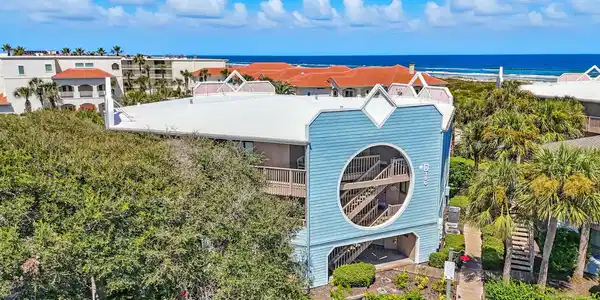 180 OCEAN HIBISCUS Drive