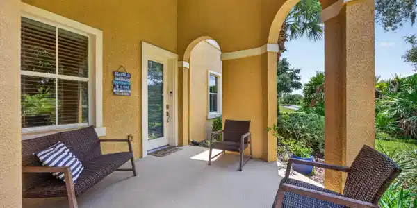 Image 2: Covered Entry
