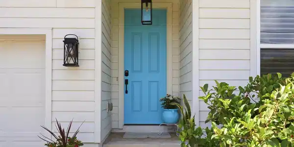 Image 4: Newly Painted Front Entry