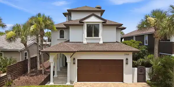 Image 2: 2709 OCEAN DRIVE