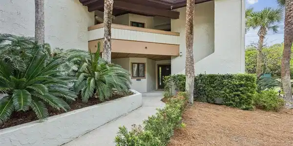 2322 /2324 BOXWOOD Lane