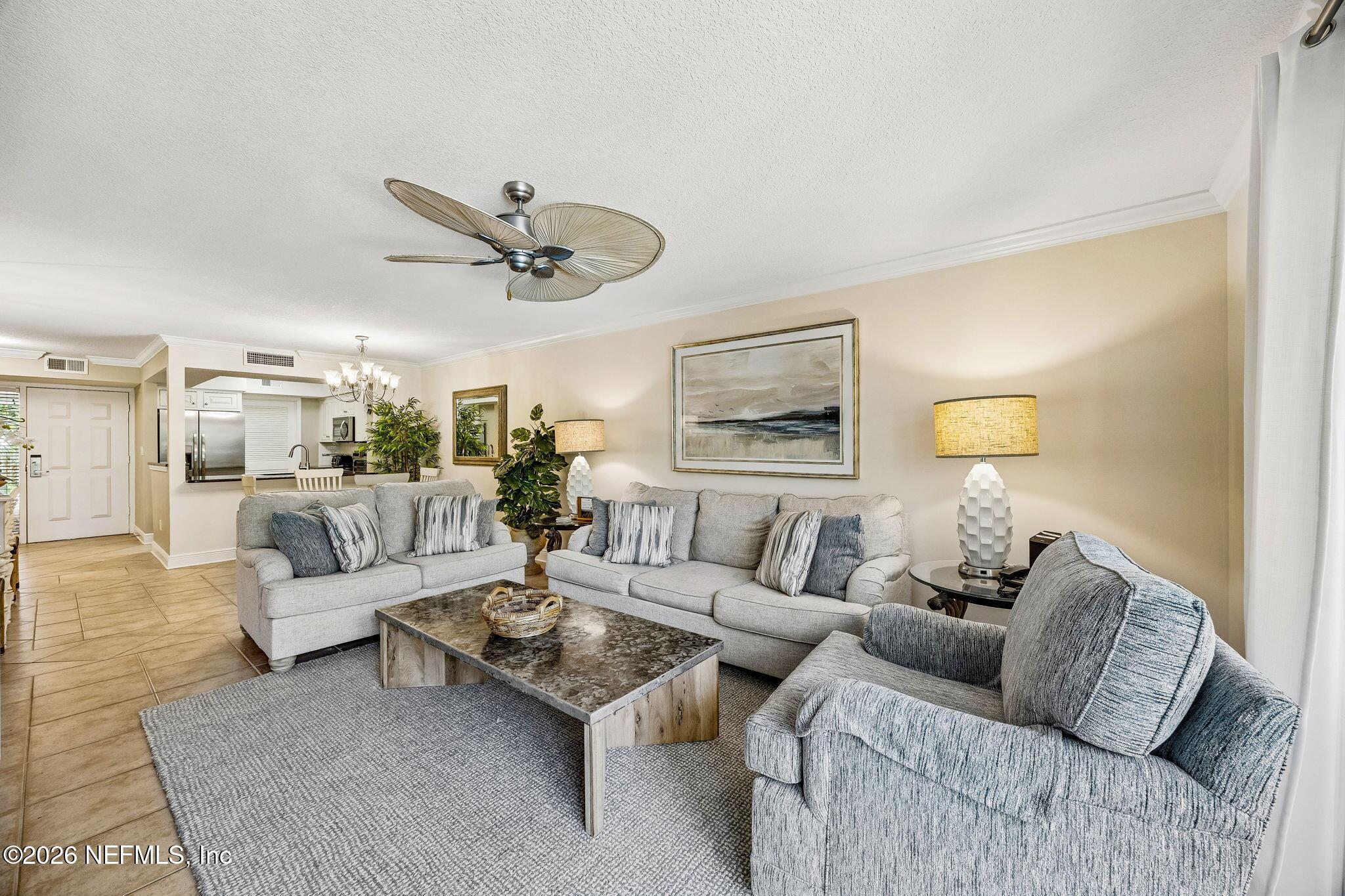 Image 3: 4-web-or-mls-12_2117 Beachwood Rd