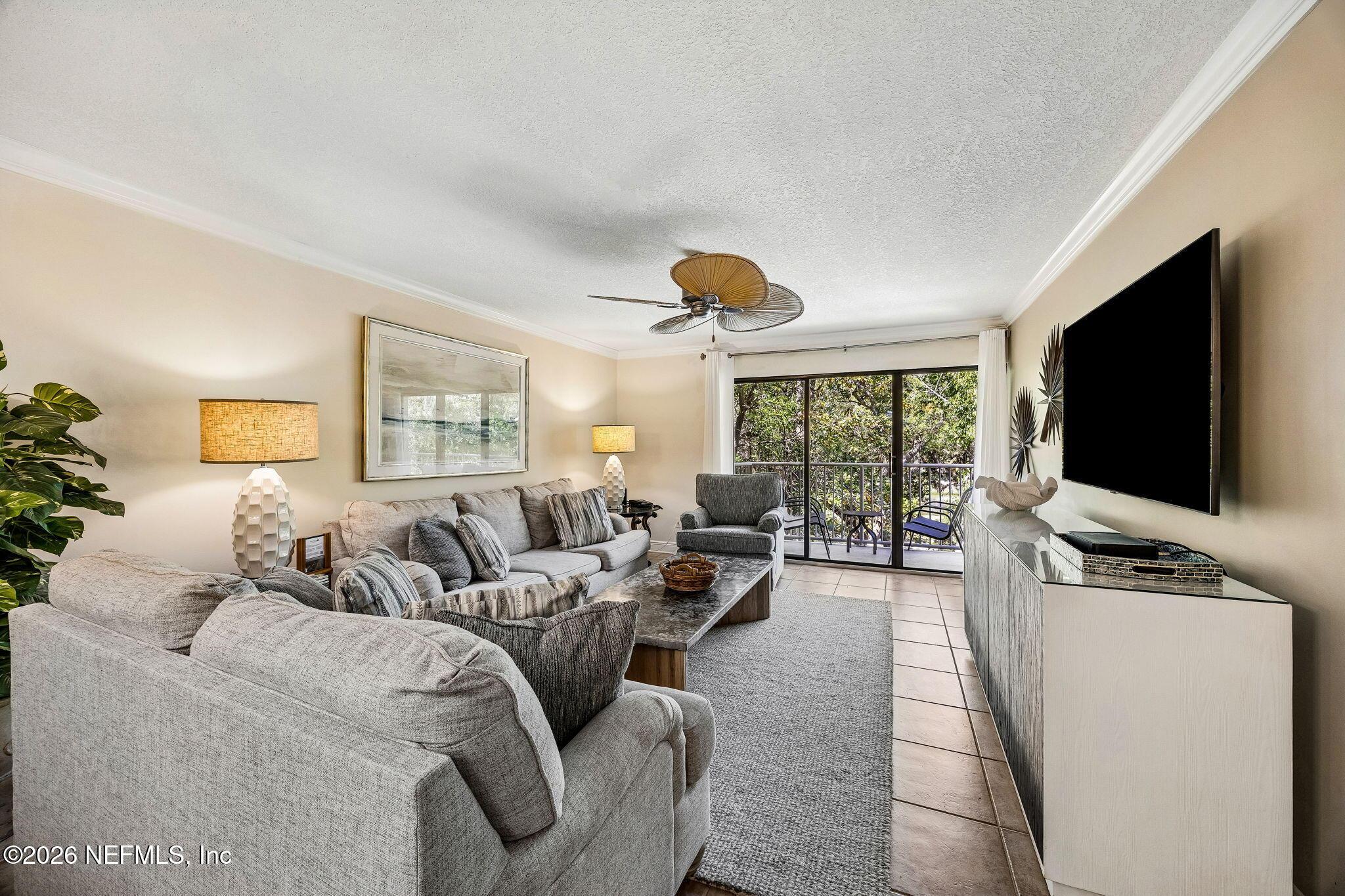 Image 4: 3-web-or-mls-11_2117 Beachwood Rd