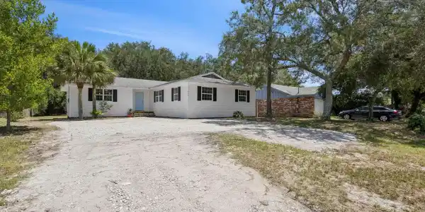 Image 2: 2-web-or-mls-714 S 14th St (29 of 43)