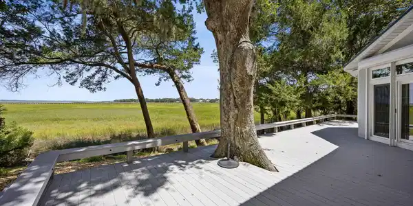 Image 2: 41-web-or-mls-5383 Florence Point Dr (8