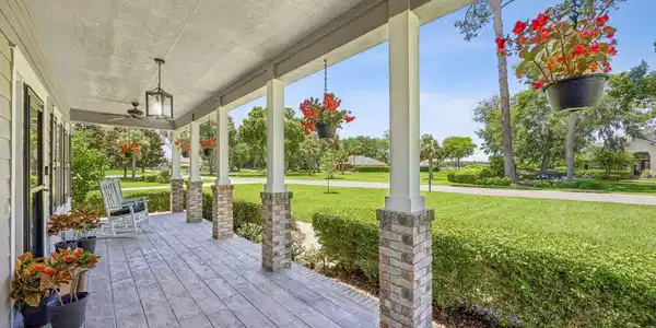 Image 4: 5-web-or-mls-96042 Lanceford Ln (6 of 53