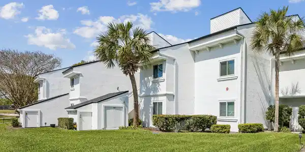 4 COVE Road