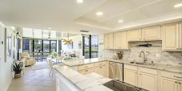 2 DONDANVILLE Road