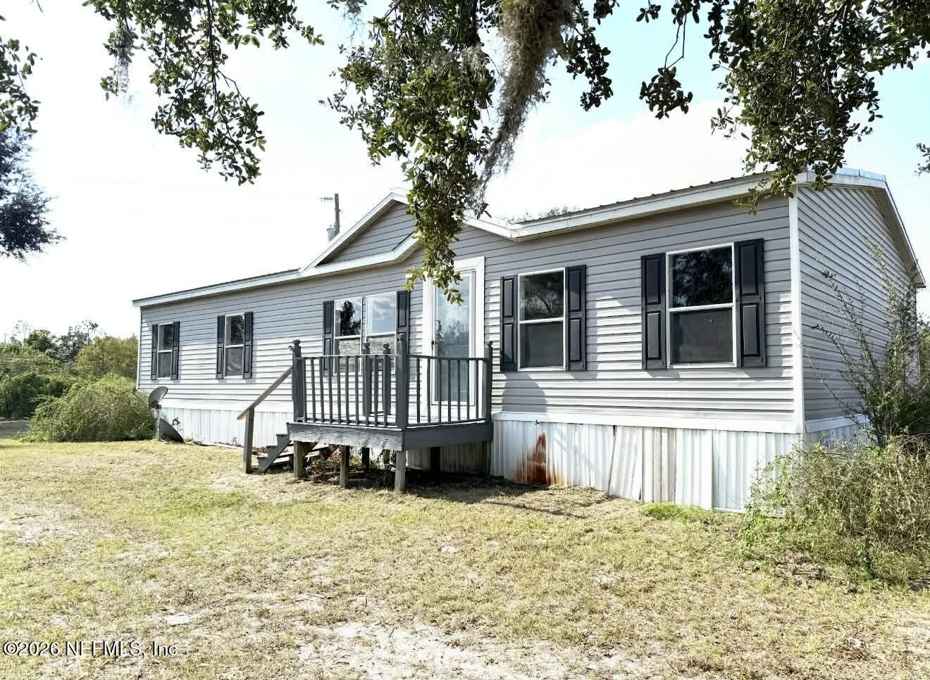 Image 1: Perry Pic Front of house
