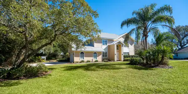 1508 SAN RAFAEL Court