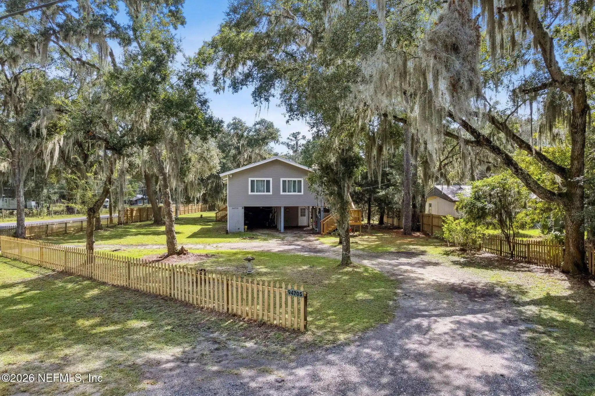 Image 1: Front of Home