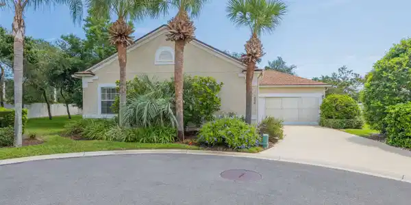 304 SWEET LAUREL CT