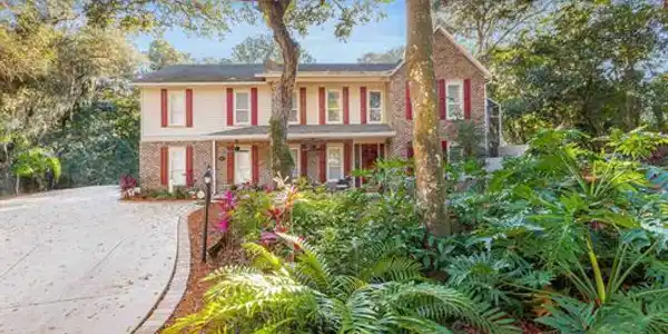 345 REDWING LN