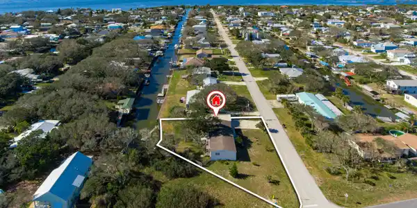 205 TREASURE BEACH RD