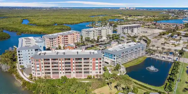 2 RIVERWALK Drive