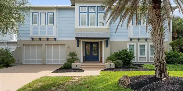 128 YELLOW BILL Lane